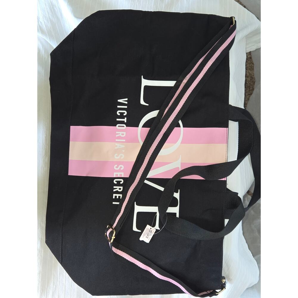 NWT Victoria's Secret love striped black & pink weekender tote